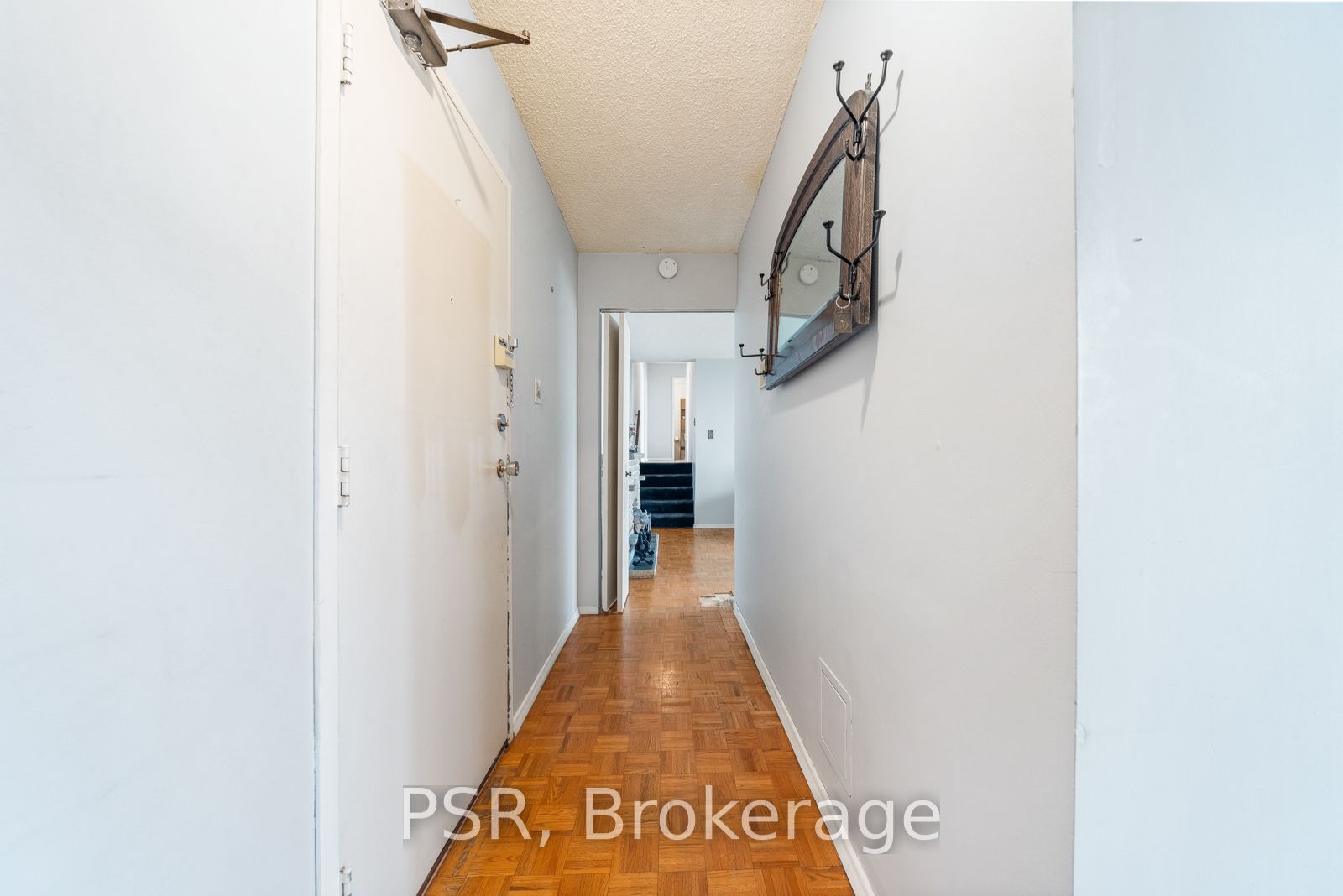 530 Lolita Gardens, #406