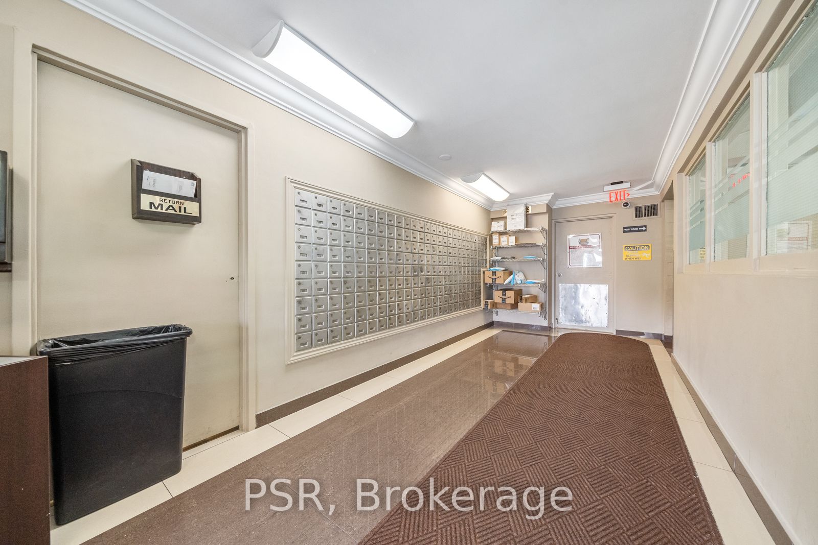 530 Lolita Gardens, #406