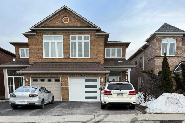 830 Ledbury Cres, Mississauga