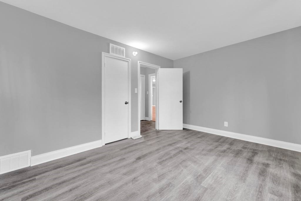 17 Ben Machree Drive