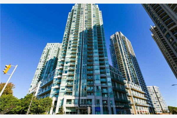 3939 Duke Of York Blvd, Mississauga
