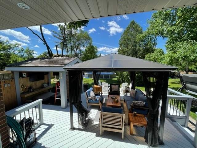886 King Rd
