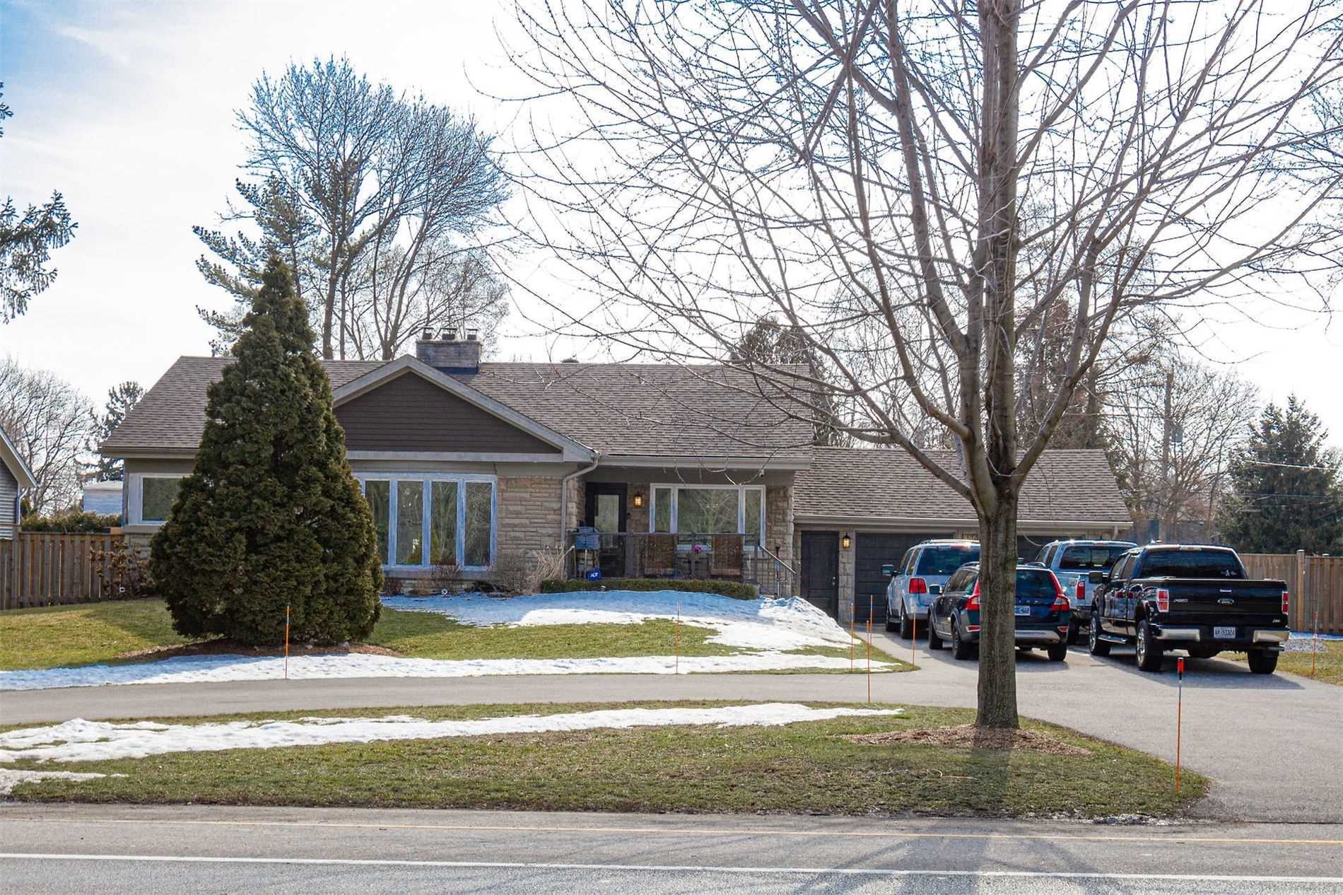 886 King Rd