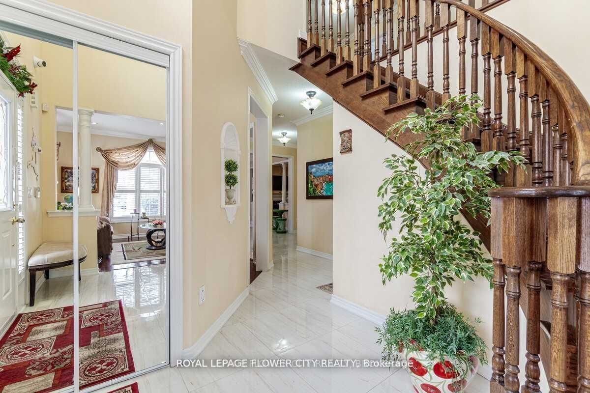 29 Long Meadow Rd