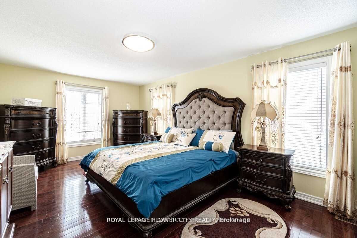 29 Long Meadow Rd