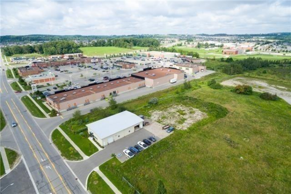195 Centennial Rd, Orangeville