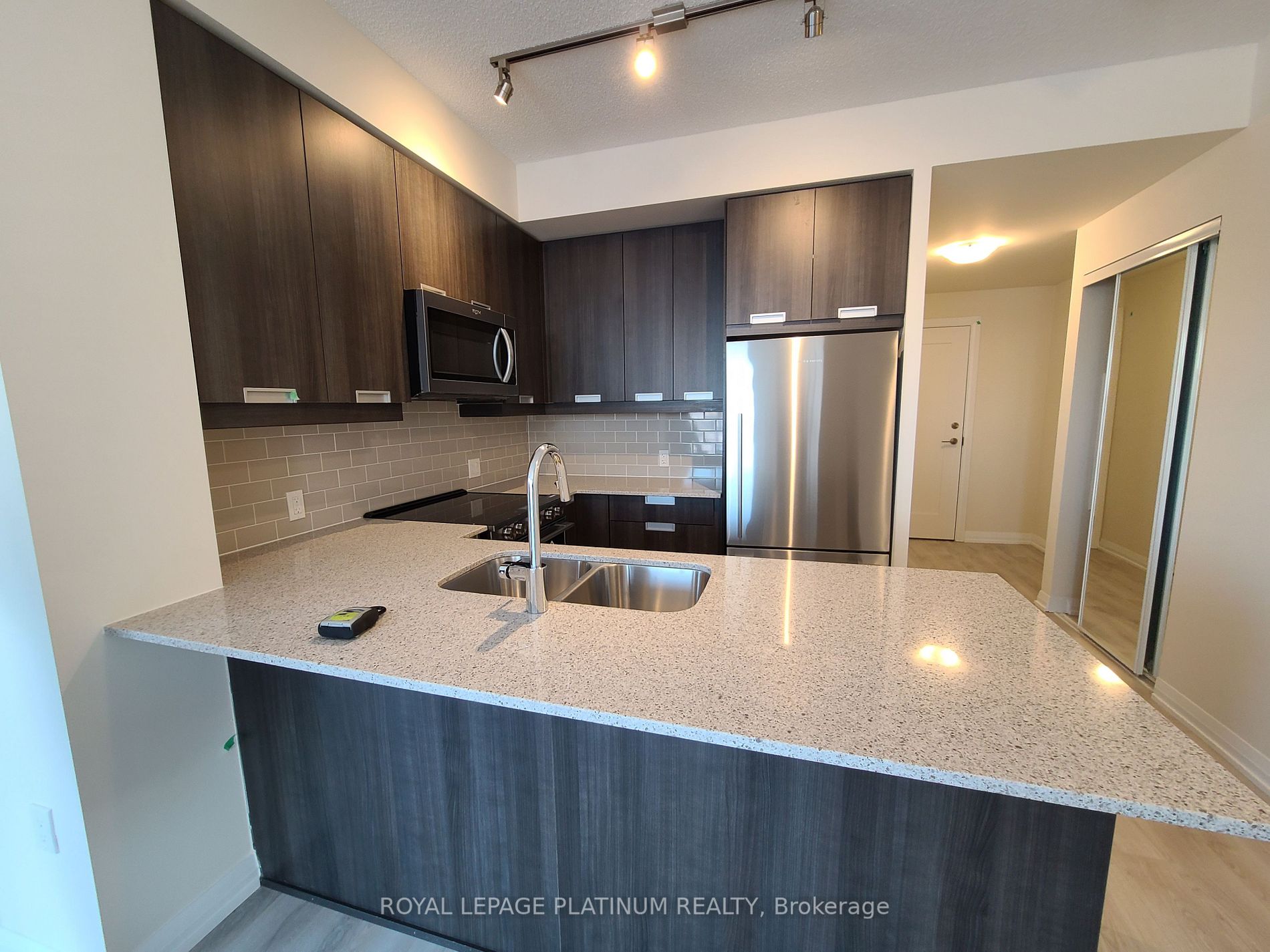 65 Watergarden Dr, #509