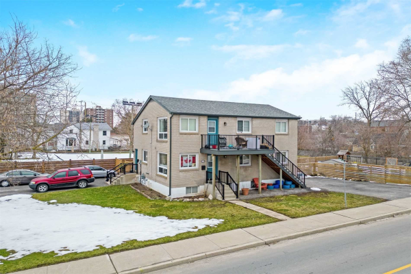 55 Commercial St, Milton