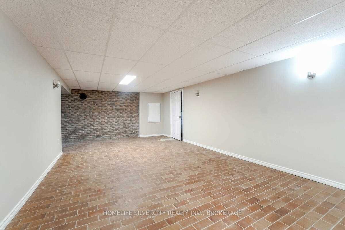 Listing W5987383 - Large Photo # 34