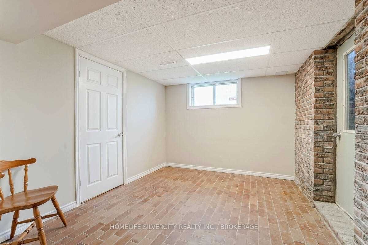 Listing W5987383 - Large Photo # 35