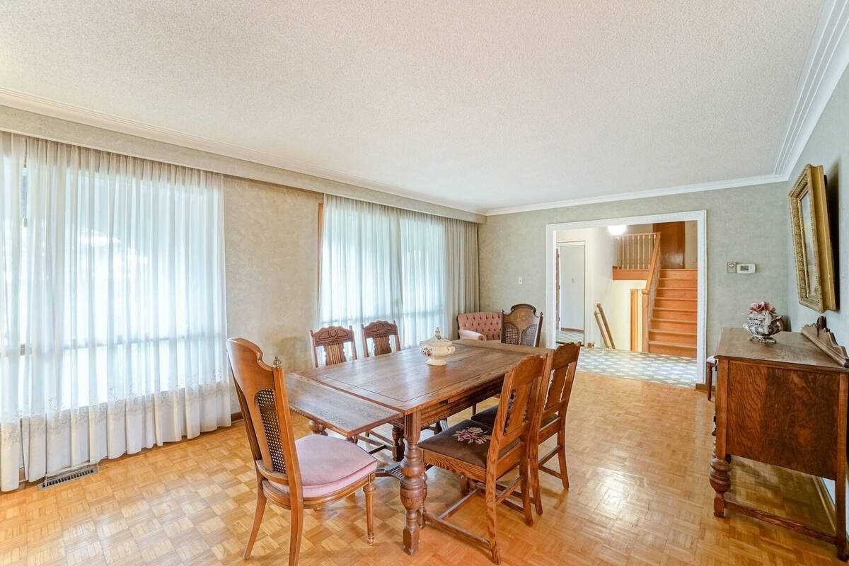Listing W5987383 - Large Photo # 4
