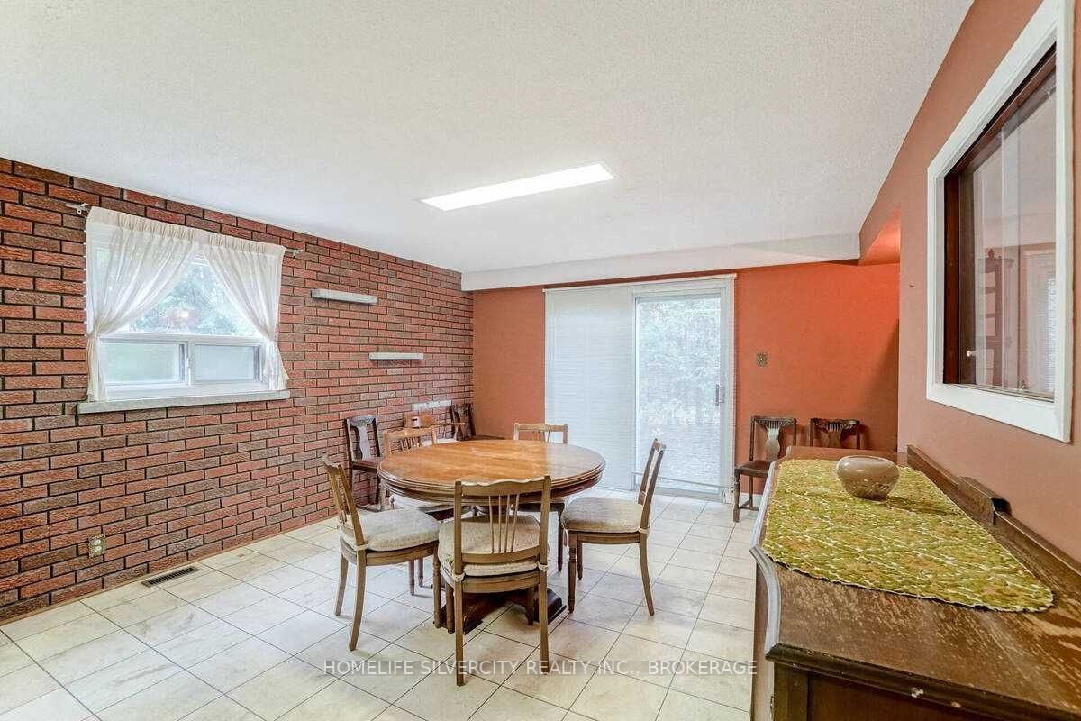 Listing W5987383 - Large Photo # 28