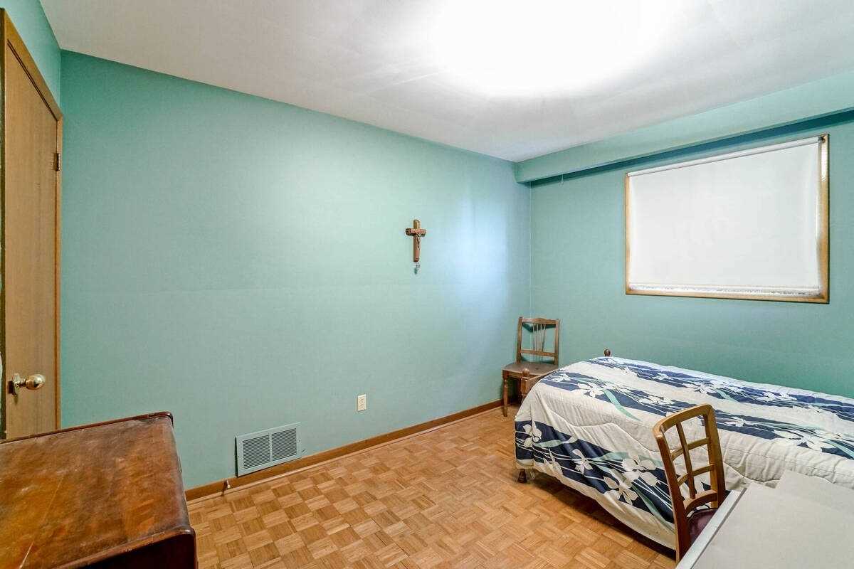 Listing W5987383 - Large Photo # 18