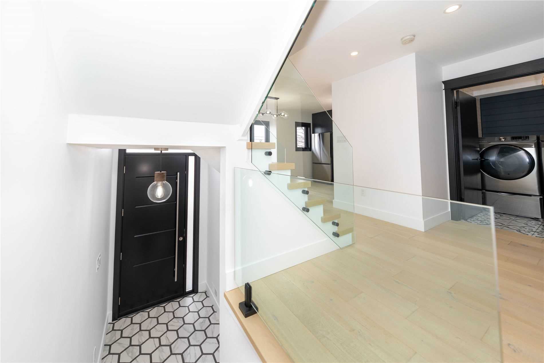 5090 Fairview Street, #50