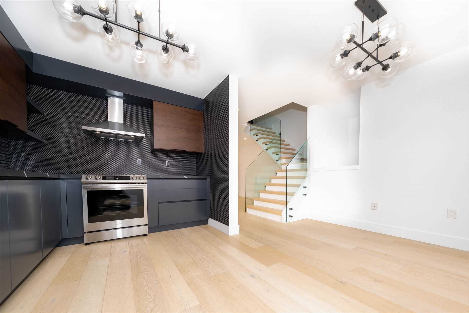 5090 Fairview Street, #50