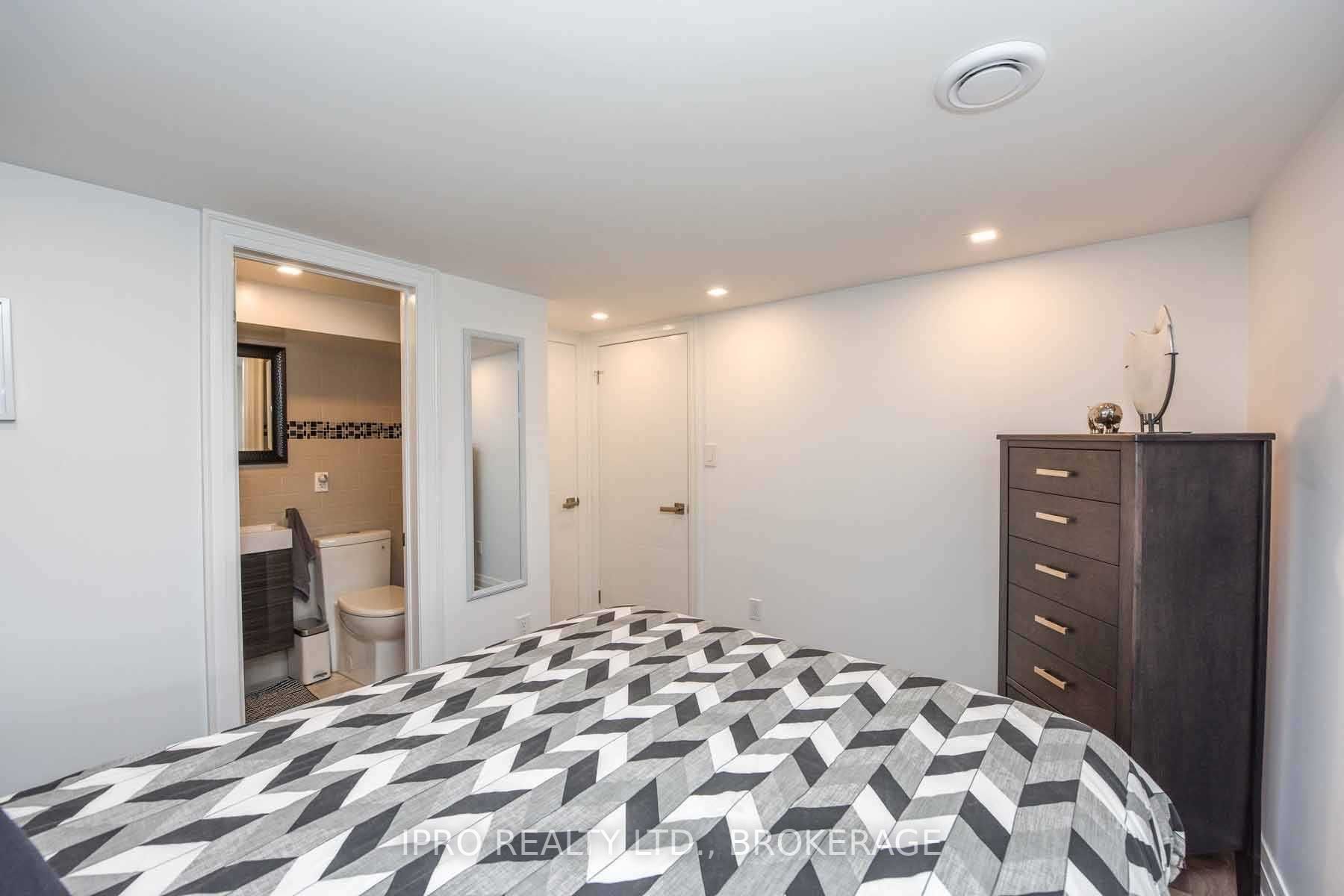 Listing W5987509 - Large Photo # 25
