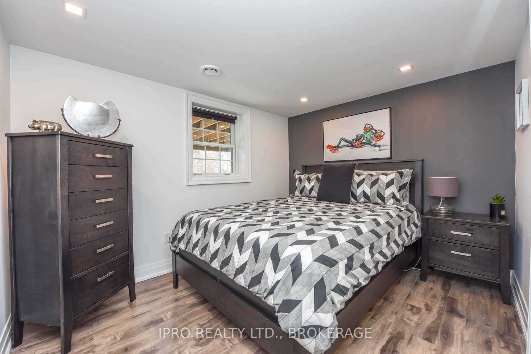 Listing W5987509 - Large Photo # 24