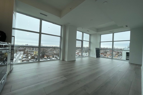 1787 St Clair Ave W, Toronto
