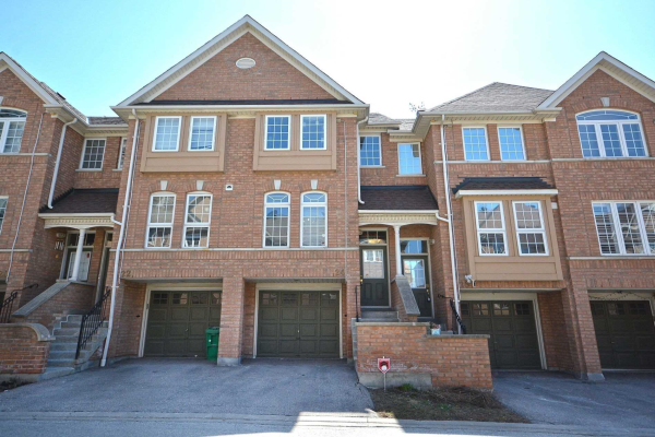 50 Strathaven Dr, Mississauga