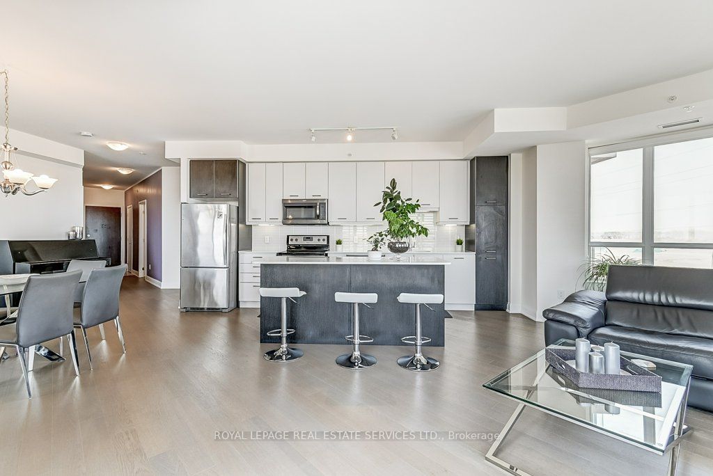 2480 Prince Michael Dr, #421