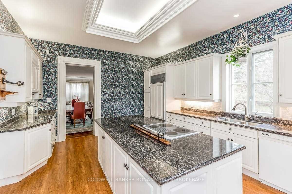 Listing W5988101 - Large Photo # 12