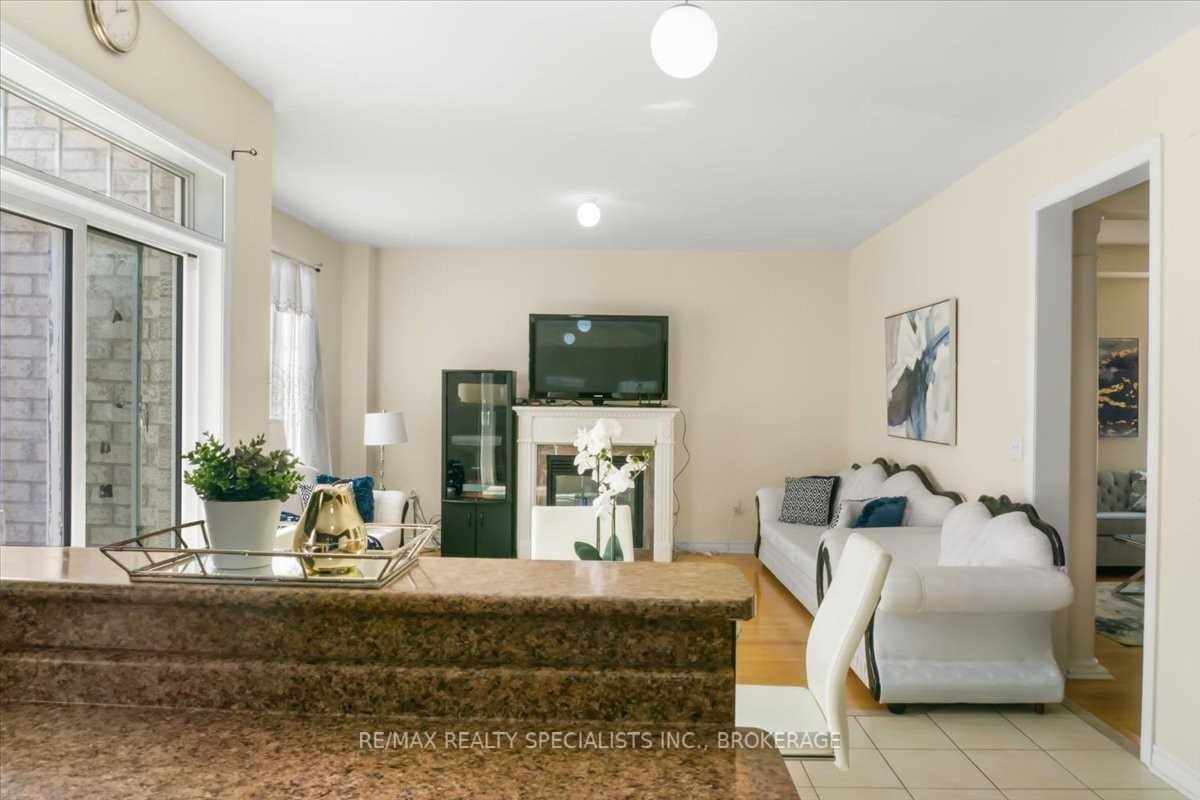 Listing W5988341 - Large Photo # 18