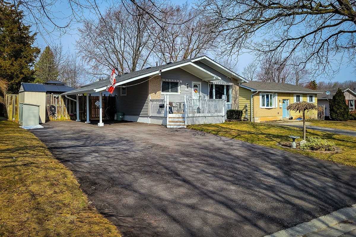 Listing W5988459 - Large Photo # 1