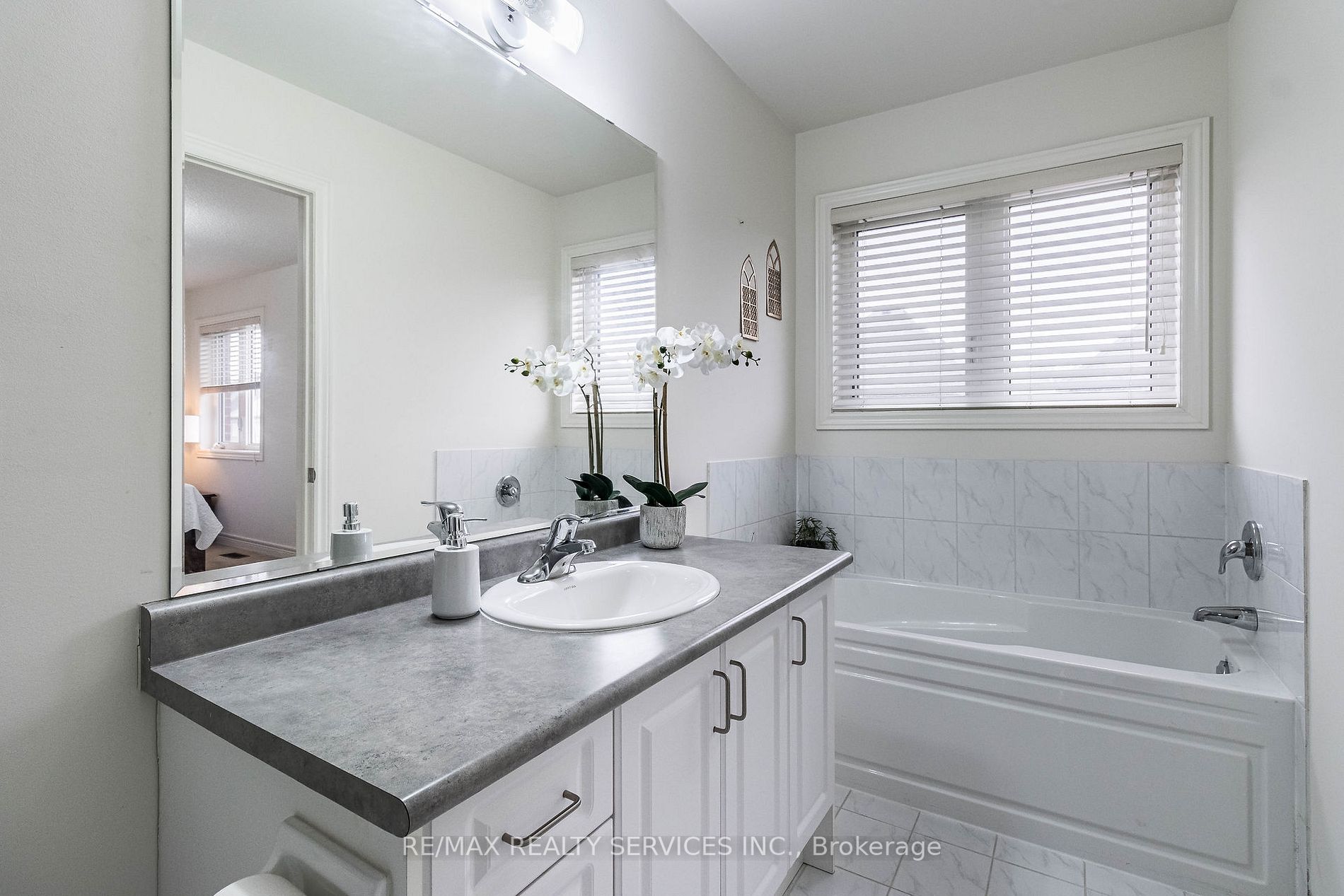 9 Yellow Sorrel Rd