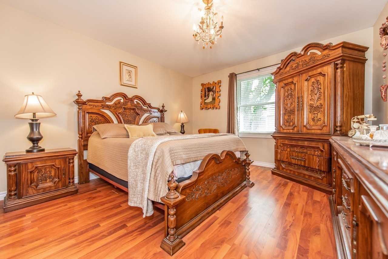 Listing W5988553 - Large Photo # 13