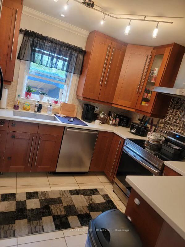 Listing W5988760 - Large Photo # 3