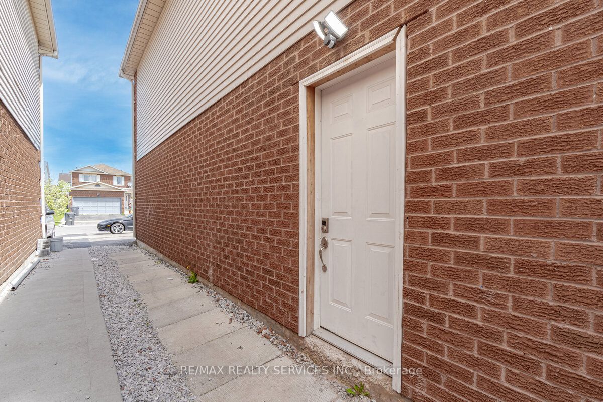 10 Stalbridge Ave