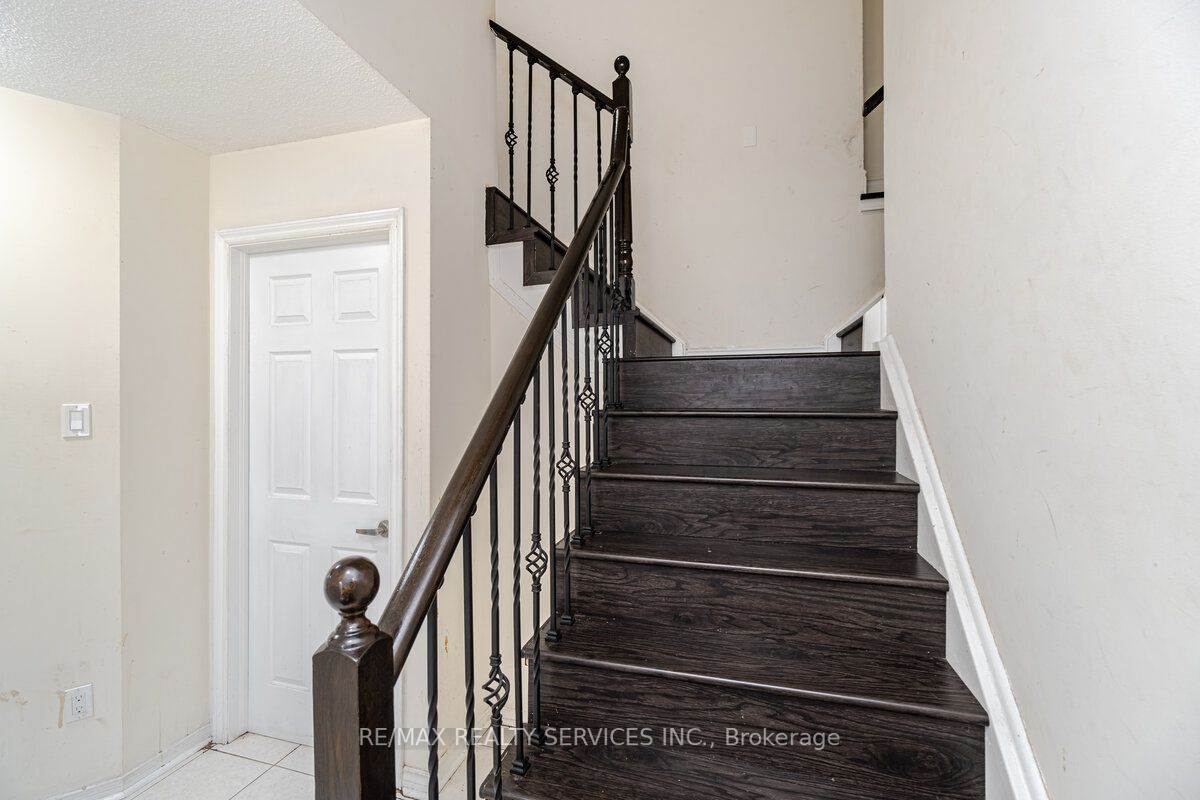 10 Stalbridge Ave