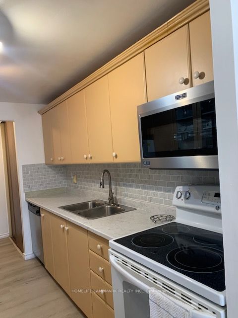 1445 Wilson Ave N, #307