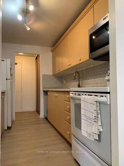 1445 Wilson Ave N, #307