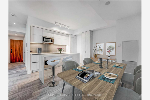 21 Park St E, Mississauga