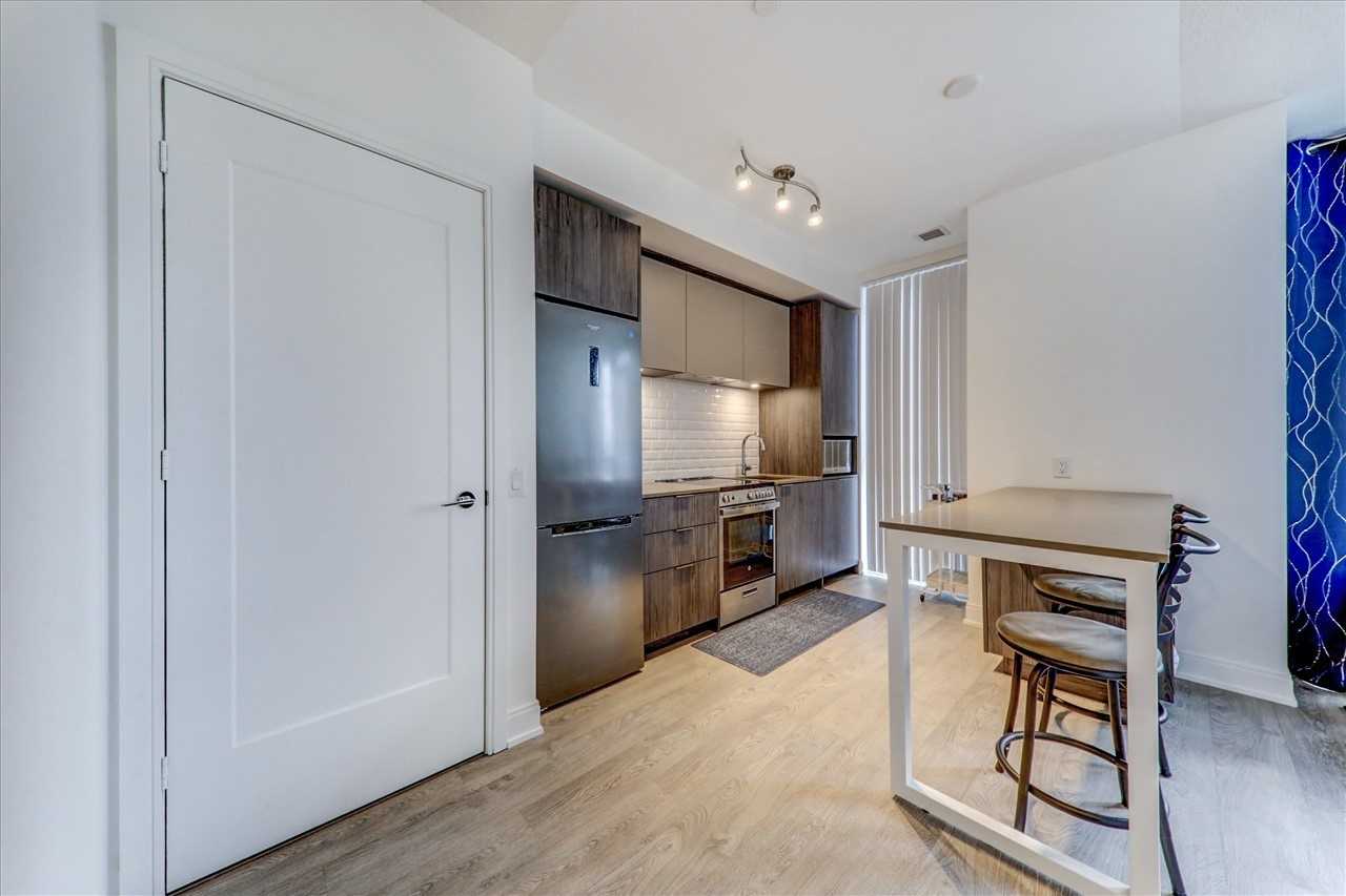 70 Annie Craig Dr, #415