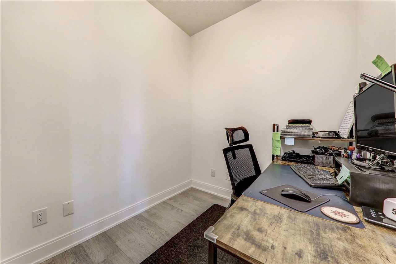 70 Annie Craig Dr, #415