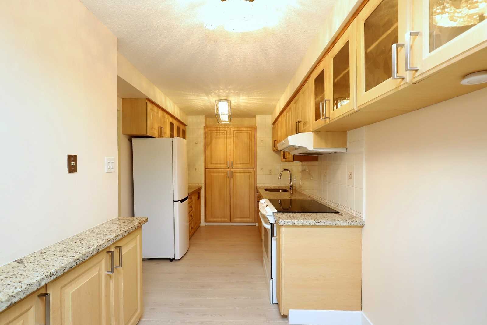 965 Inverhouse Dr, #511