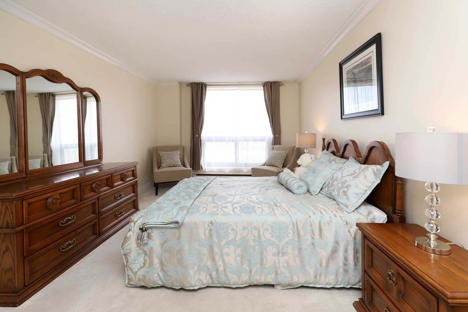 965 Inverhouse Dr, #511