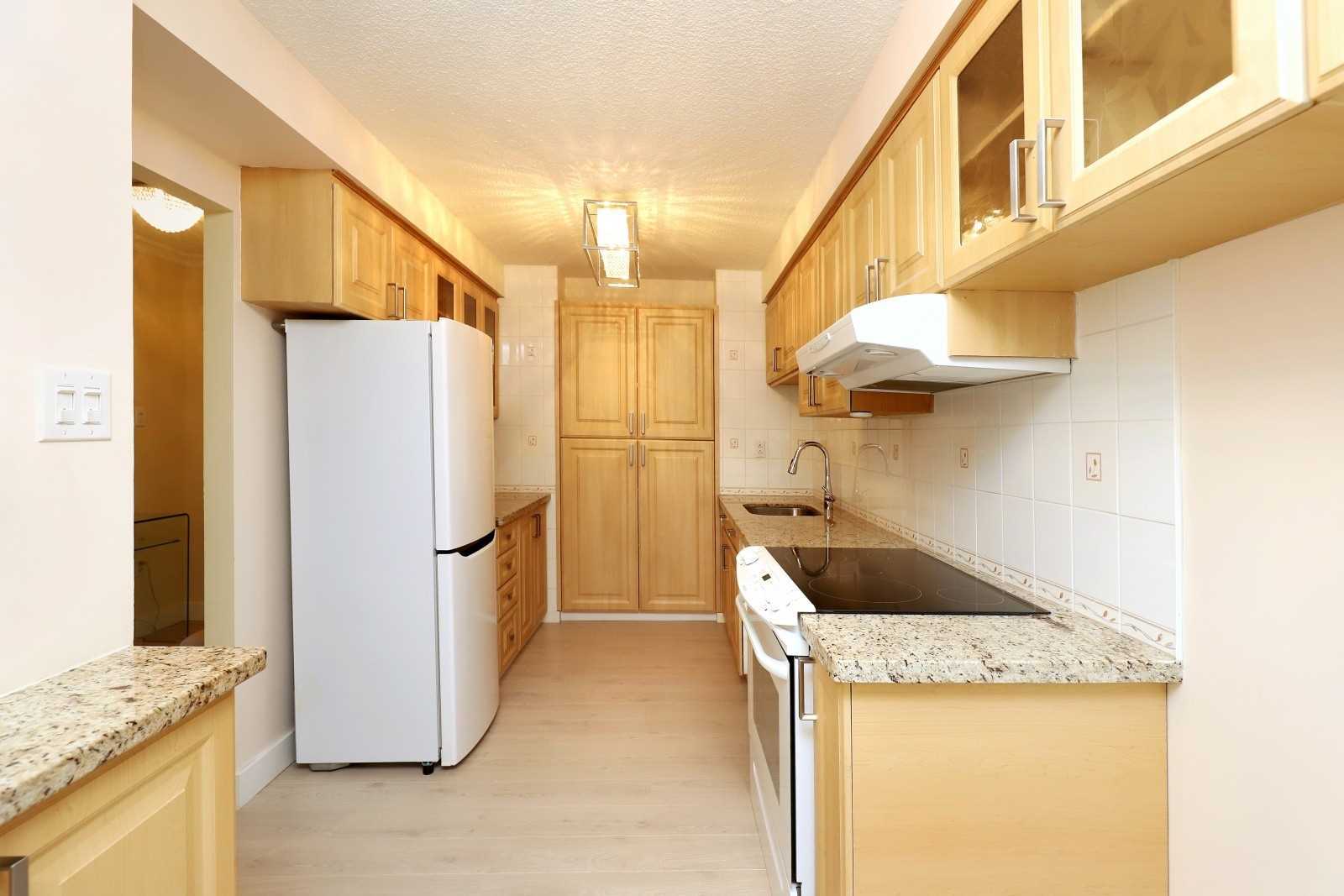 965 Inverhouse Dr, #511