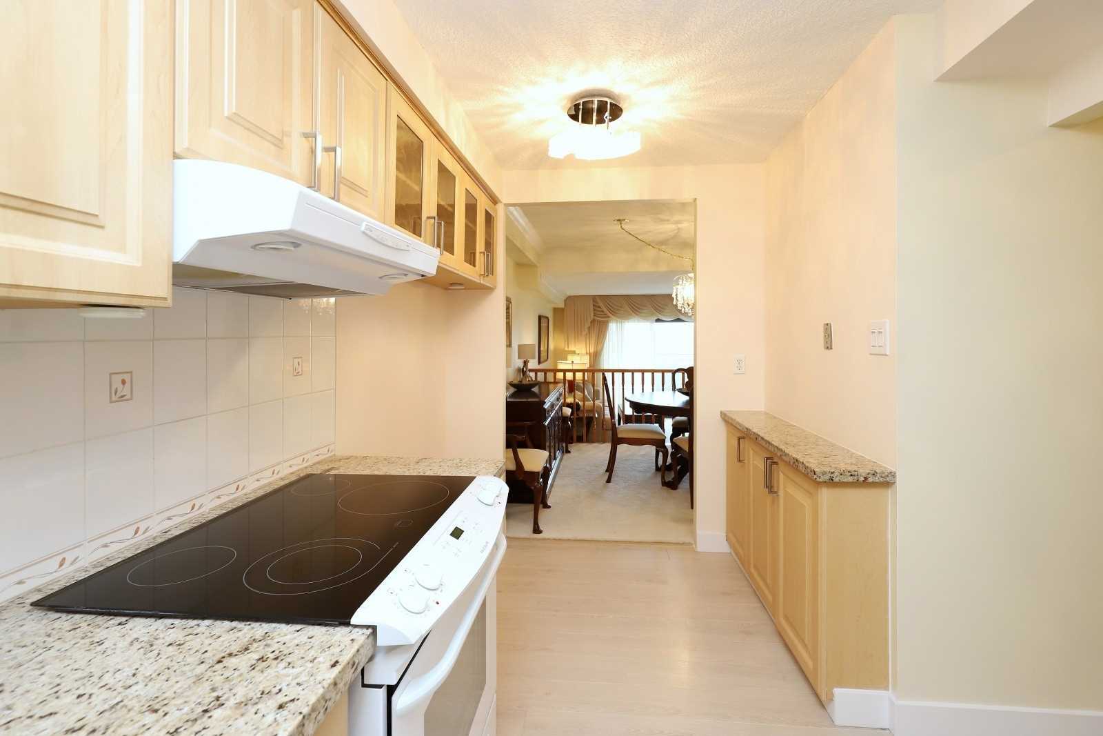 965 Inverhouse Dr, #511