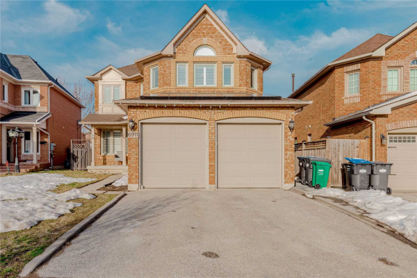 6911 Gracefield Dr, Mississauga