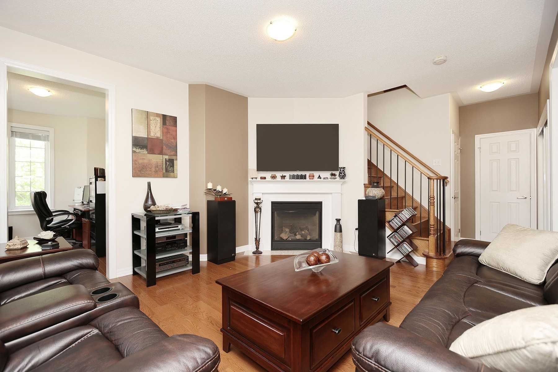 Listing W5989393 - Large Photo # 3