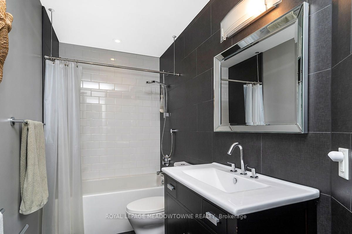 Listing W5989832 - Large Photo # 18
