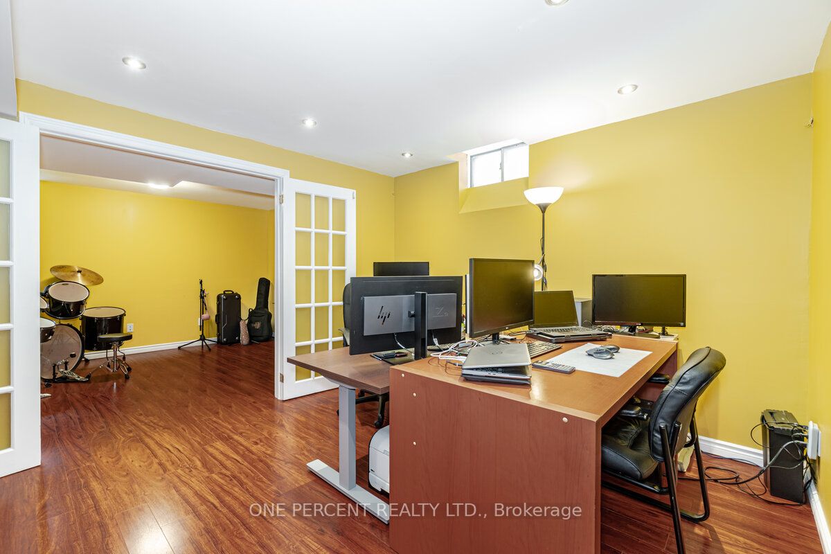 Listing W5990168 - Large Photo # 33