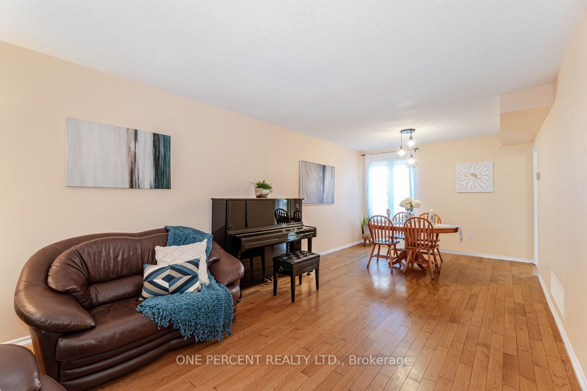 Listing W5990168 - Large Photo # 7