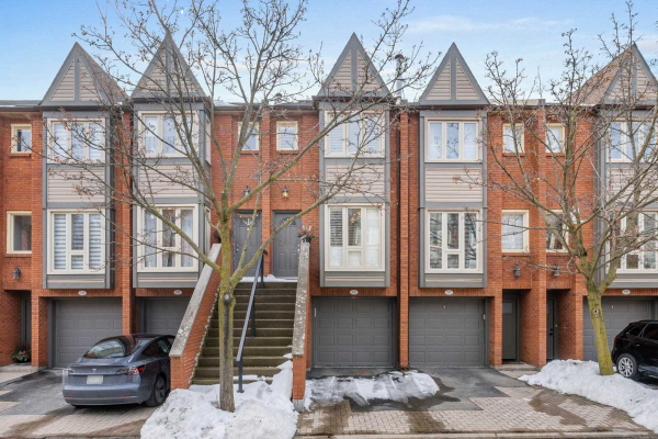 895 Maple Ave