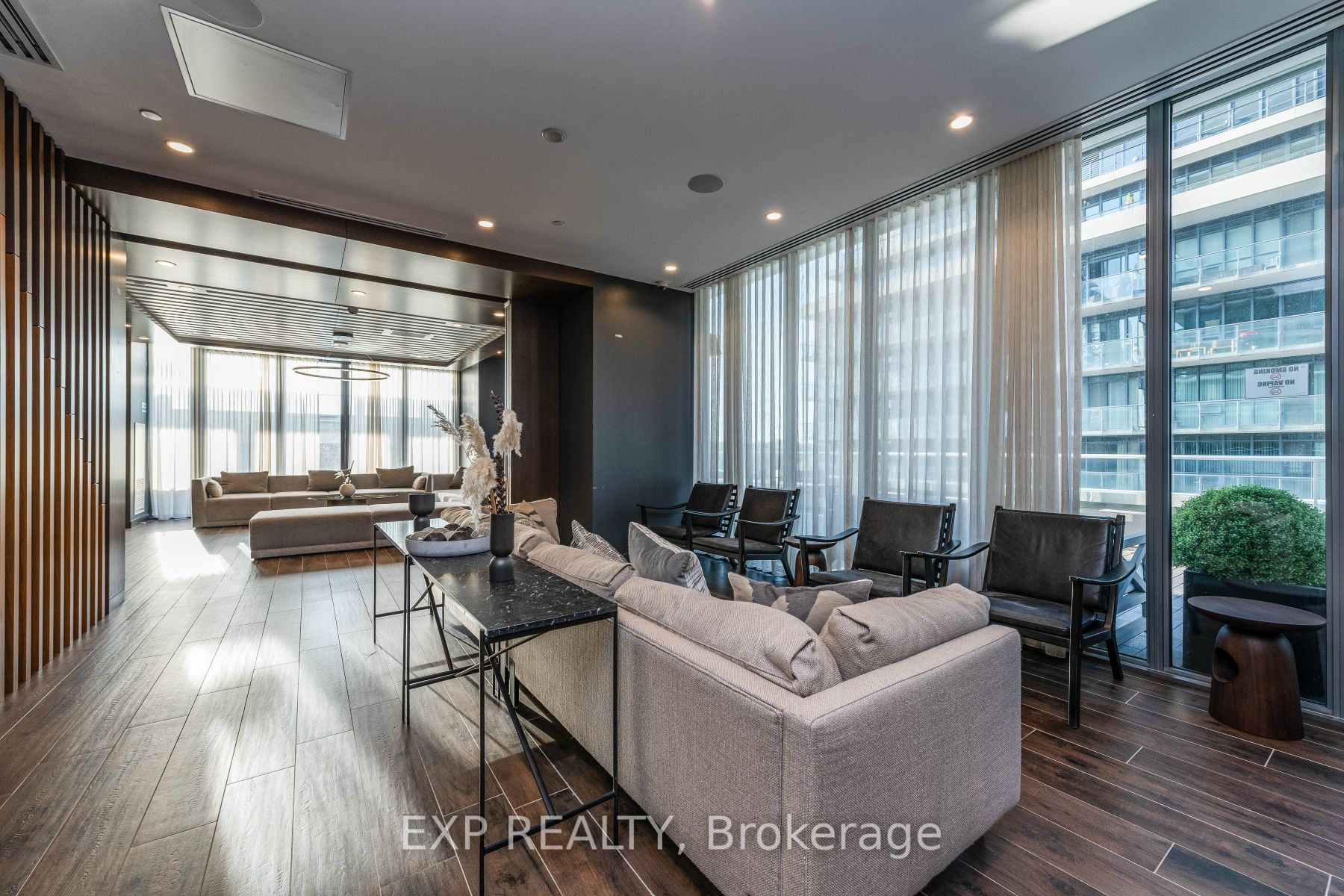 70 Annie Craig Drive, #1508