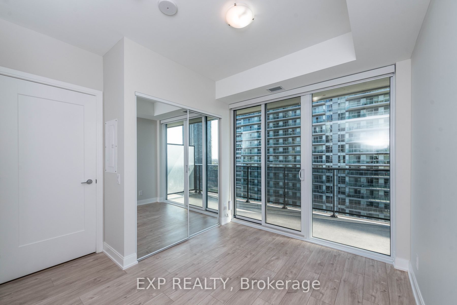 70 Annie Craig Drive, #1508