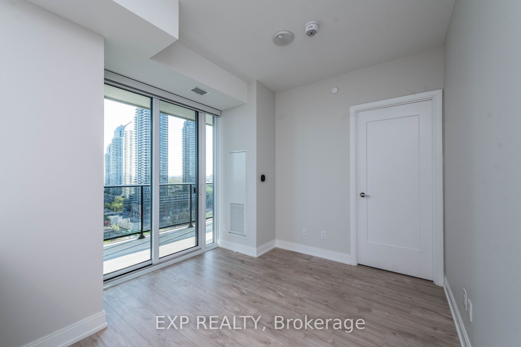70 Annie Craig Drive, #1508
